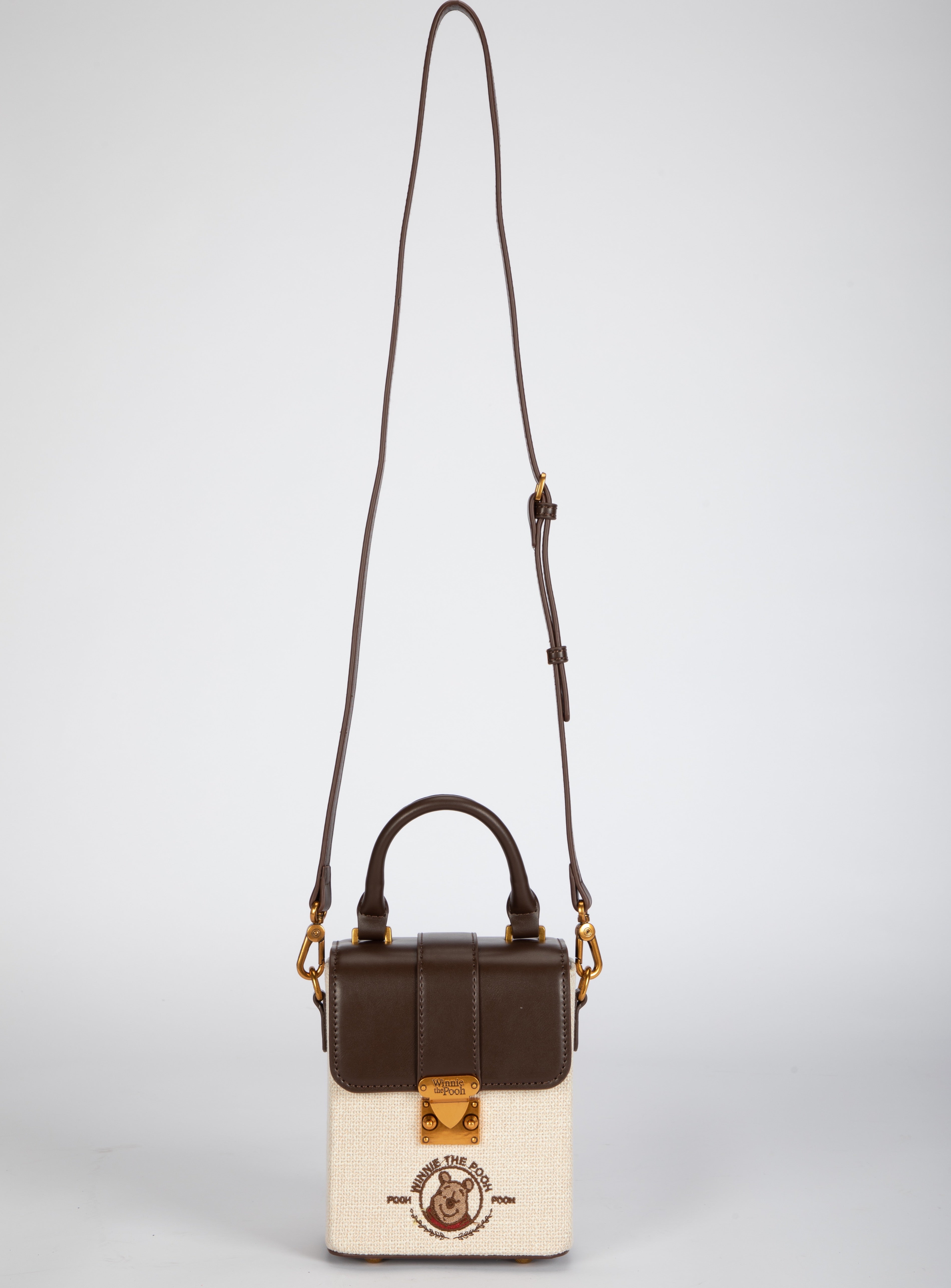 ハンドバッグ　ショルダーバッグ　2way　プーさん　DHF23883-C2