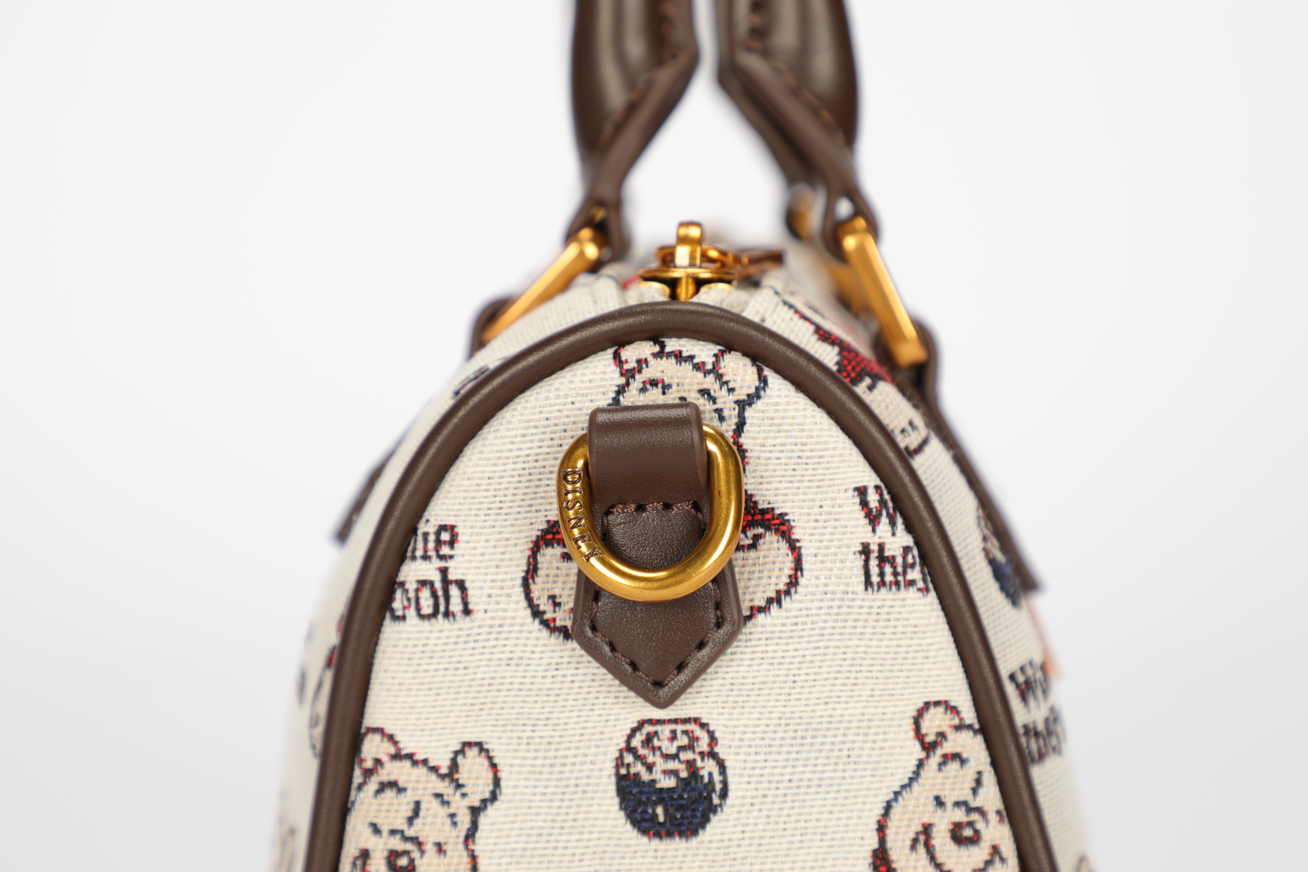 ハンドバッグ　ショルダーバッグ　2way　プーさん　DHF23880-C