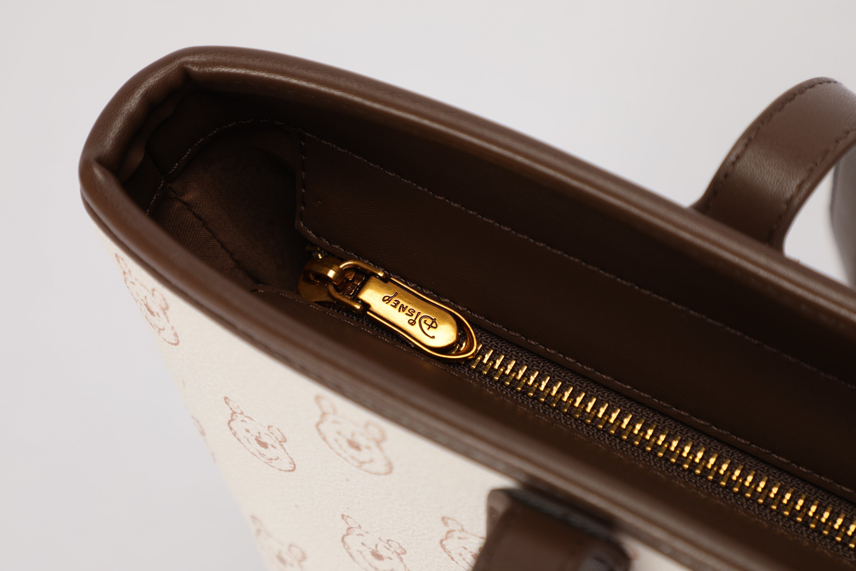 トートバッグ　プーさん　DHF23887-C